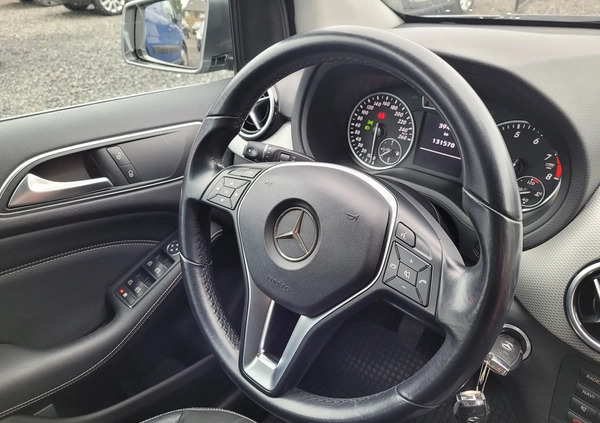Mercedes-Benz Klasa B cena 47000 przebieg: 131000, rok produkcji 2013 z Łowicz małe 781